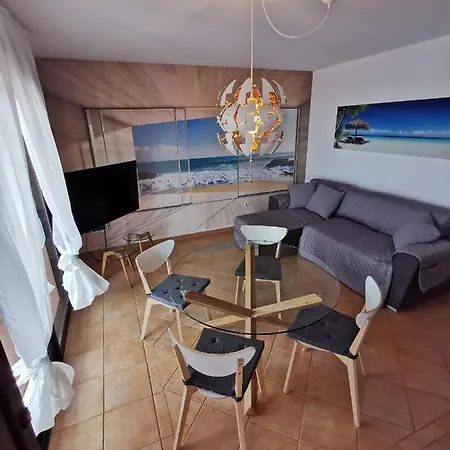 Casa Fuerte Aventura *