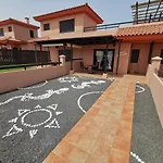 Casa Fuerte Aventura * Lajares